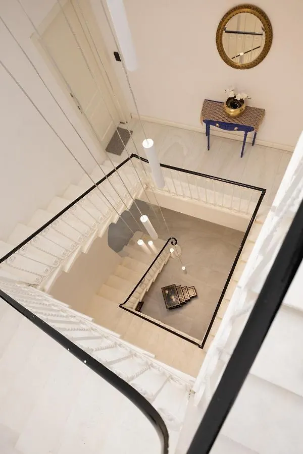 Encanto Townhouse Sliema 0*,  Malta